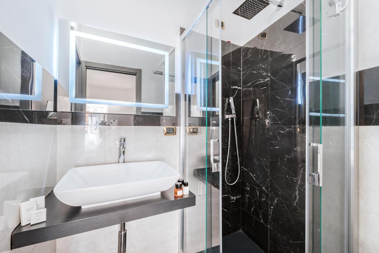 5 Terre Discovering Hotel ริโอมัจโจเร ภายนอก รูปภาพ